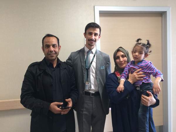 LİBYALI KIZ ÇOCUĞUNU HAYATA DÖNDÜREN DAVRANIŞ!