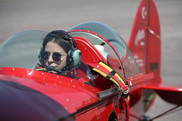 ÖZTÜRK’ÜN YURT DIŞINDA İLK GÖSTERİ HEYECANI!