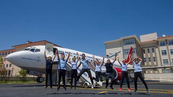 BUNDAN SONRA GENÇLERE KÜLTÜR HİZMETİ VERECEK