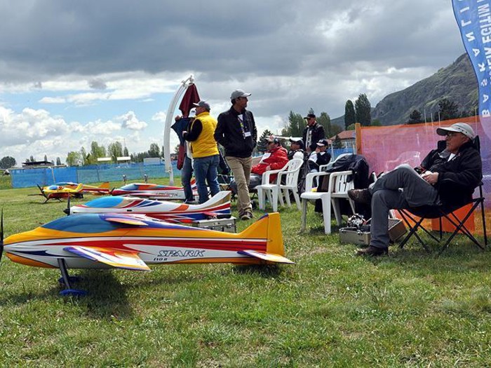 MODEL UÇAKLAR ESKİŞEHİR’DE YARIŞTI