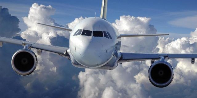 GEÇ KALDI DİYE BAKANI UÇAĞA ALMADILAR!