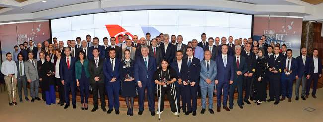 THY’DEN BAŞARILI ÇALIŞANLARINA ÖDÜL!