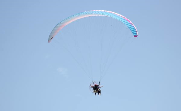 İSTANBUL SEMALARINDA GİTAR DİNLETİSİ