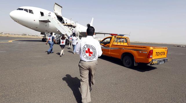 KIZILHAÇ KOMİTESİNİ TAŞIYAN UÇAĞA MECBURİ İNİŞ YAPTIRILDI