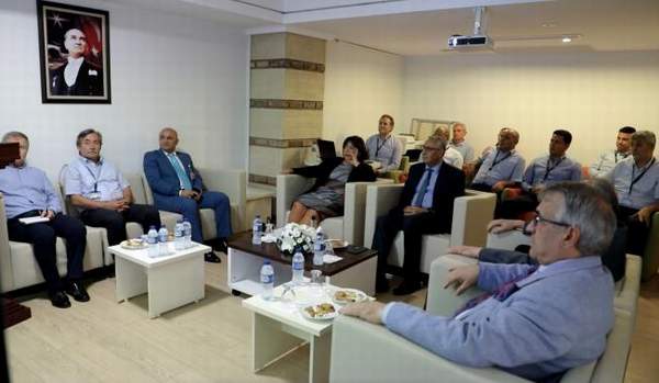 OCAK, UÇUŞ KONTROL MÜDÜRLÜĞÜNÜ ZİYARET ETTİ