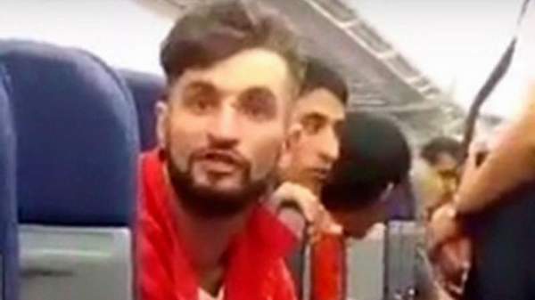 ALKOL TESTİ YAPTIRMAYAN YOLCU UÇAĞA ACİL İNİŞ YAPTIRDI