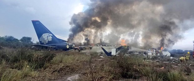 MEKSİKA’DA DÜŞEN UÇAĞIN 65 YOLCUSU AMERİKALI