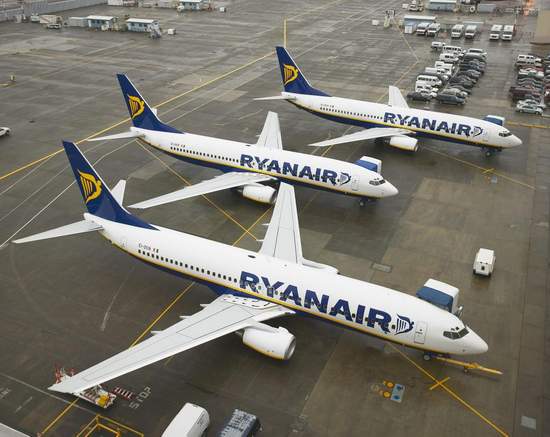 RYAN AIR’IN BELÇİKA ÇALIŞANLARI GREVDE KARARLI
