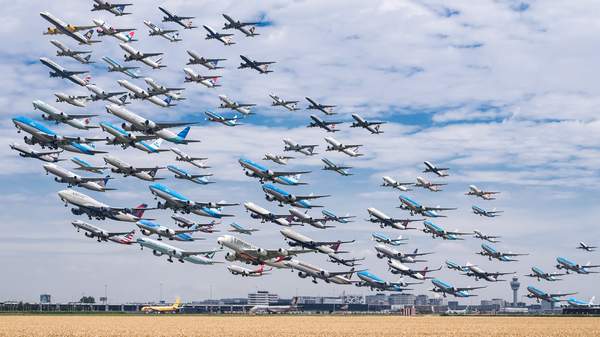 GÜNDE ORTALAMA 5 BİN 600 UÇAK TÜRK SEMALARINDAN GEÇTİ
