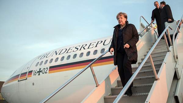 UÇAK ARIZASI MORALİNİ BOZDU