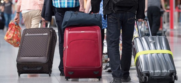 YOLCU VALİZİNDE UYUŞTURUCU MADDE