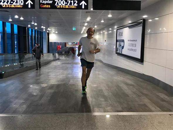 SLOVENYALI PROFESÖRDEN ŞAŞIRTAN HAREKET!