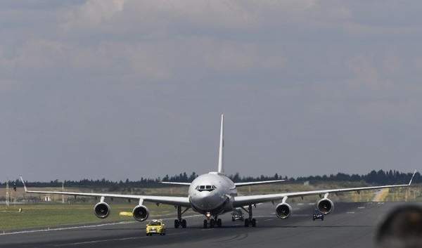 PUTİN’İN ALTIN TUVALETLİ LÜKS UÇAĞI …