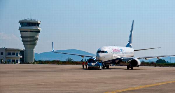 KOCA SEYİT HAVALİMANI YARIM MİLYON SINIRINI AŞTI