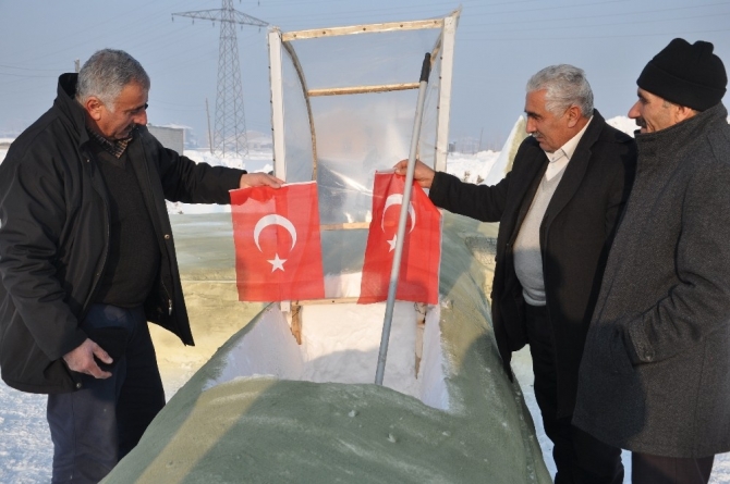 KARDAN SAVAŞ UÇAĞI YAPTI!