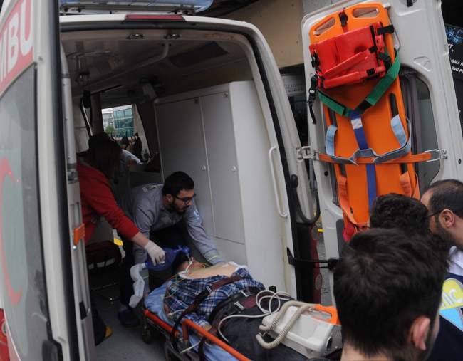 İSRAİLLİ TURİST HAVALİMANI’NDA HAYATINI KAYBETTİ!