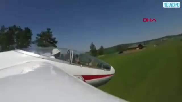 PLANÖR KAZASI KAMERALARA BÖYLE YANSIDI(VİDEOLU)