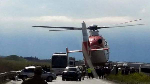 AMBÜLANS HELİKOPTER KAZAZEDELER İÇİN YOLA İNDİ!