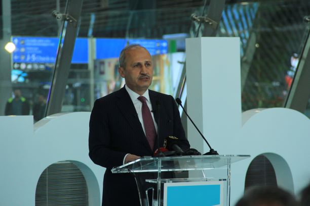 BAKAN TURHAN’DAN ” BÜYÜK GÖÇ” AÇIKLAMASI!