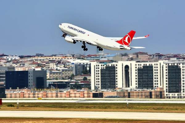KÜRESEL KARGO PAZARI KÜÇÜLÜRKEN THY KARGO BÜYÜDÜ