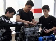 GELECEĞİN UÇAK BAKIM TEKNİSYENLERİ BURSA’DA YETİŞTİRİLİYOR