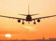 İZMİR’E GİDEN YOLCU UÇAĞINDA REZALET!