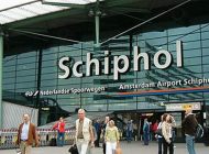 SCHİPHOL HAVALİMANI’NDA YAKIT SİSTEMİ ÇÖKTÜ!