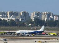 BEN GURİON HAVALİMANI’NDA ACİL İNİŞ PANİĞİ (VİDEOLU)