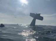 KORKU DOLU ANLAR! UÇAKLARI OKYANUSA DÜŞTÜ (VİDEOLU)