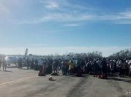 BİNLERCE İNSAN HAVALİMANLARINA AKIN ETTİ !