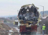 PİSTTEN ÇIKAN UÇAĞIN ENKAZI KALDIRILDI