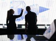 ROLLS-ROYCE KADINLAR GÜNÜNÜ KUTLUYOR !