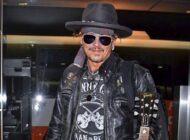 JOHNNY DEPP’TEN ‘BOSTON UÇAĞI’ ÖZRÜ