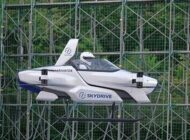 TOYOTA UÇAN ARABANIN YOLCU DENEMELİ UÇUŞUNU YAPTI