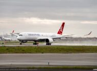 THY UÇAĞI İNİŞTE TEHLİKE ATLATTI !