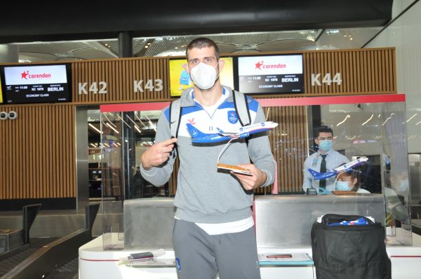 CORENDON HAVAYOLLARI ANADOLU EFES’İN SPONSORU OLDU!