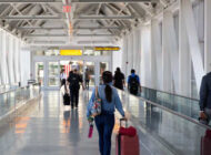 NEW YORK’TA YURT İÇİ YOLCULARA KARANTİNA KALKIYOR