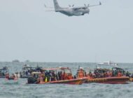 ENDONEZYA UÇAĞININ ENKAZINI ARAMA ÇALIŞMALARI SÜRÜYOR