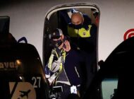 YILDIZ OYUNCU VE AİLESİ ÖZEL UÇAKLA GELDİ