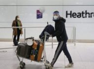 İNGİLTERE’YE GELEN HERKESE KARANTİNADA TEST ZORUNLULUĞU