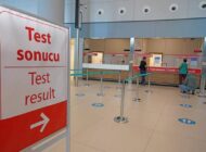 HAVALİMANLARINDA BELLİ SAYIDA YOLCUYA PCR TESTİ YAPILACAK