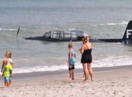 GÖSTERİ UÇAĞI DENİZE İNŞ YAPTI (videolu)