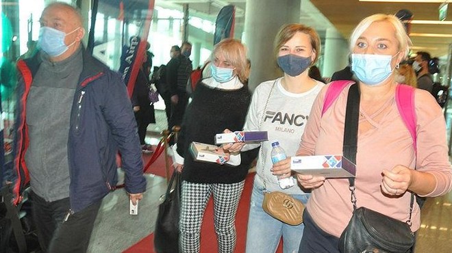 UKRAYNALI TURİSTLERE ÖZEL KARŞILAMA!