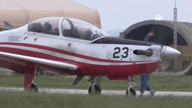 İZMİR’DE ASKERİ UÇAK DÜŞTÜ