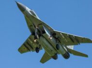 BULGARİSTAN’DA ASKERİ UÇAK DÜŞTÜ!