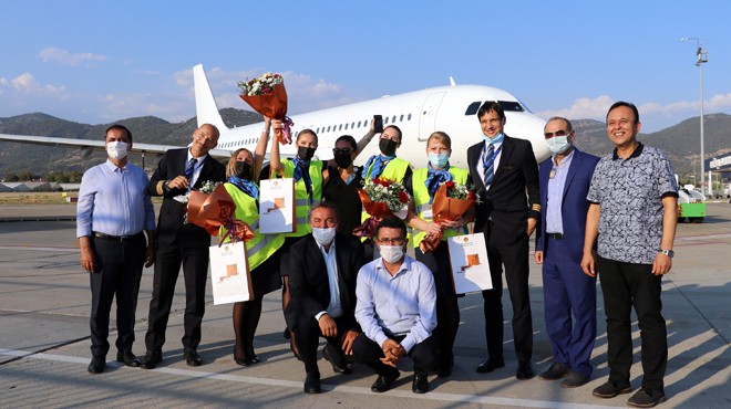 AVION EXPRESS GAZİPAŞA’YA İNDİ