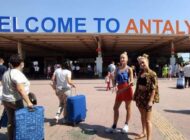 ANTALYA HAVALİMANI’NDA ÇİFTE REKOR