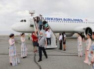 THY UÇAĞI FERGANA’YA İLK SEFERİNDE TÖRENLE KARŞILANDI