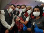 THY TAHLİYE UÇAĞINDA DÜNYAYA GELDİ