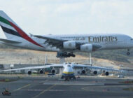 İSTANBUL, DÜNYANIN EN BÜYÜK 2 UÇAĞINI AYNI GÜN AĞIRLADI